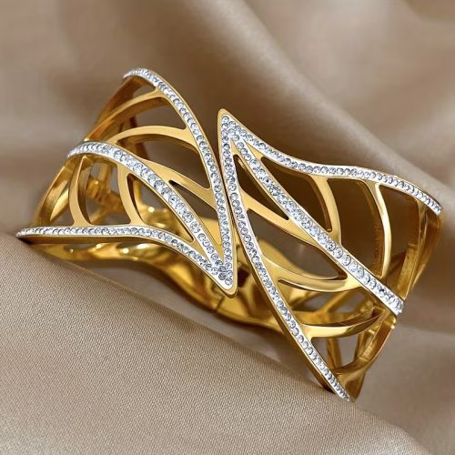 Whispering Leaves Cuff